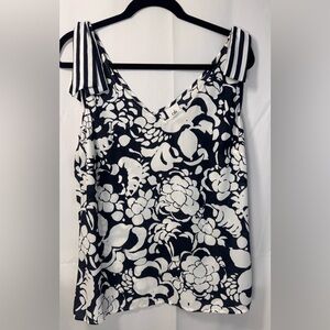 Cabi Shoulder Tie Top- Medium